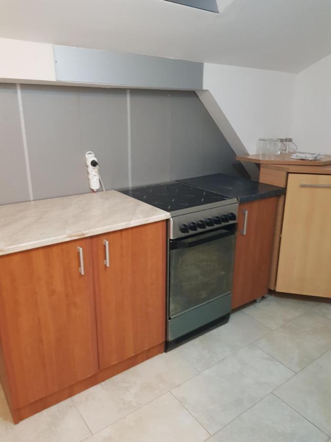Emi Appartement Budva Buitenkant foto